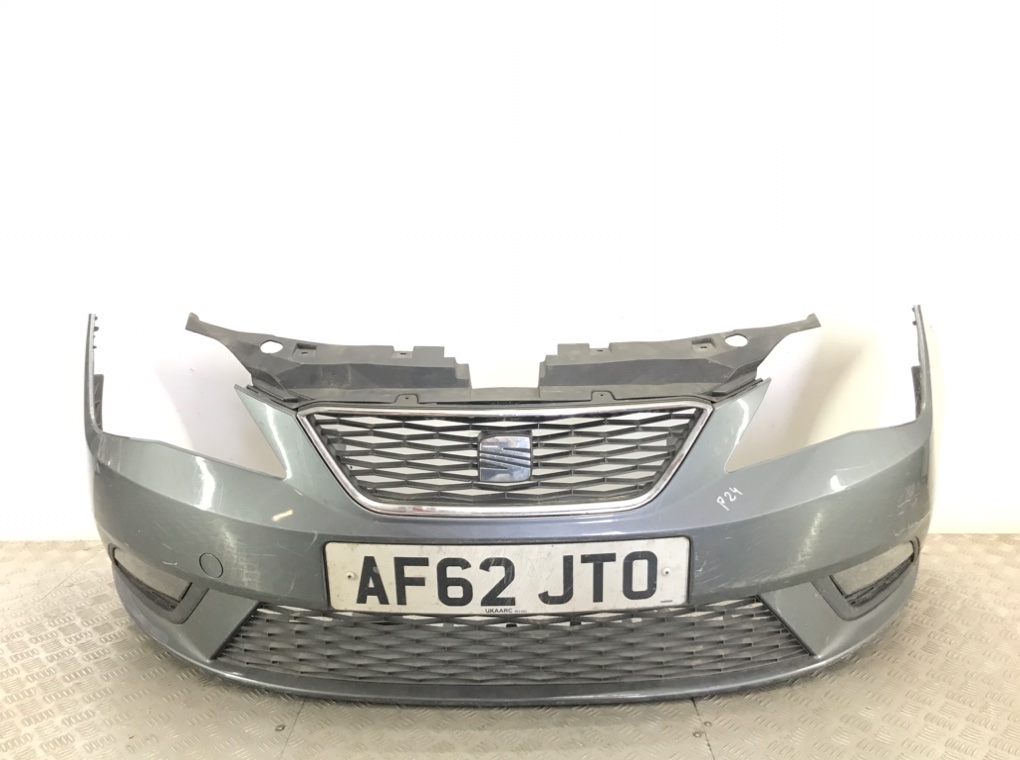 Бампер передний для Seat Ibiza, 2012 г. 1.4 i бензин б/у