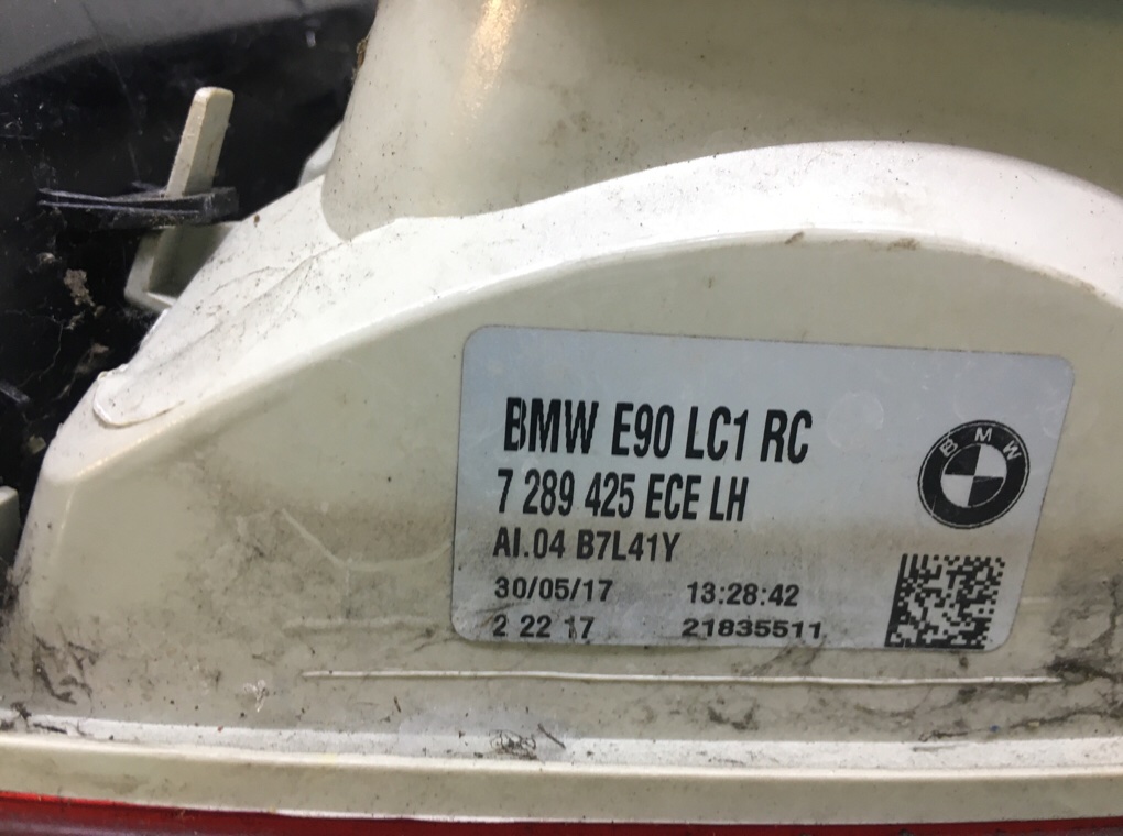 Фонарь задний левый для BMW 3 E90/E91/E92/E93, 2010 г. 2.0 i бензин б/у — фото 5