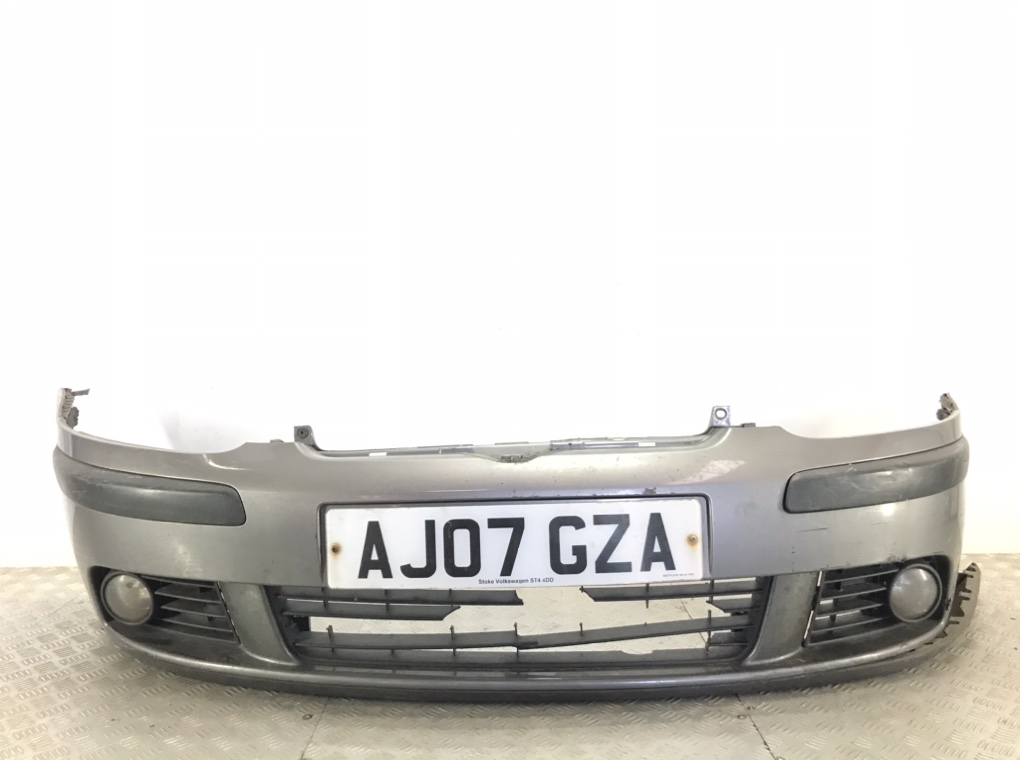 Бампер передний для Volkswagen Golf, 2007 г. 1.9 TDi дизель б/у