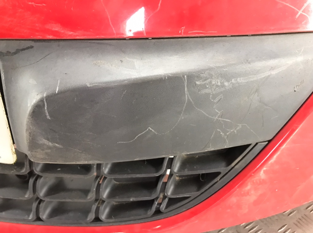 Бампер передний для Opel Corsa, 2013 г. 1.0 i бензин б/у — фото 9