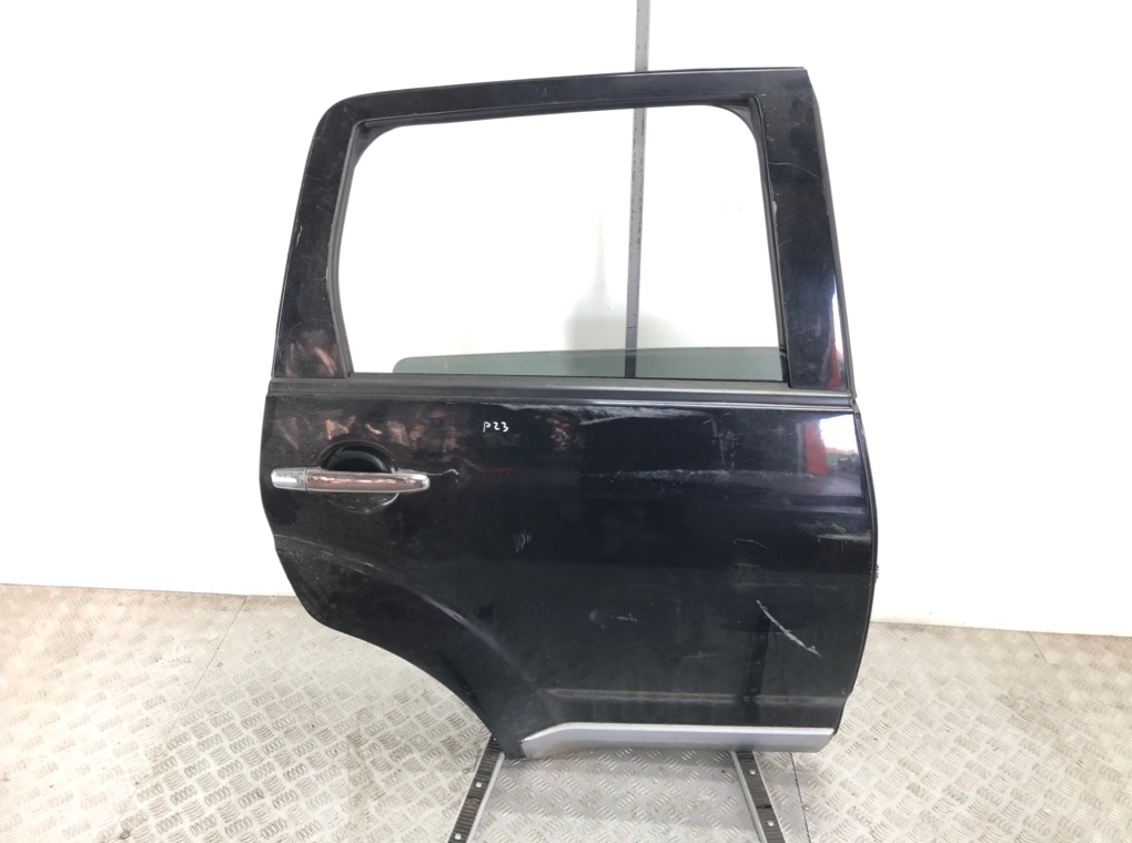 Дверь задняя правая для Mitsubishi Outlander, 2007 г. 2.0 DiD дизель б/у