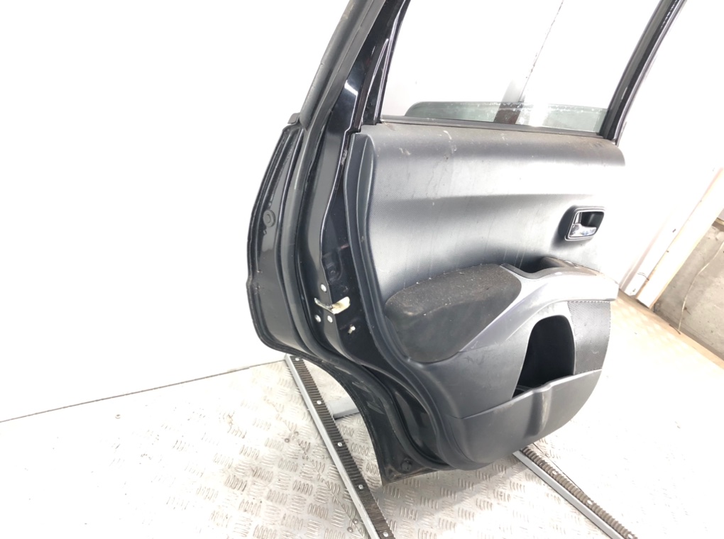 Дверь задняя левая для Mitsubishi Outlander, 2007 г. 2.0 DiD дизель б/у — фото 3