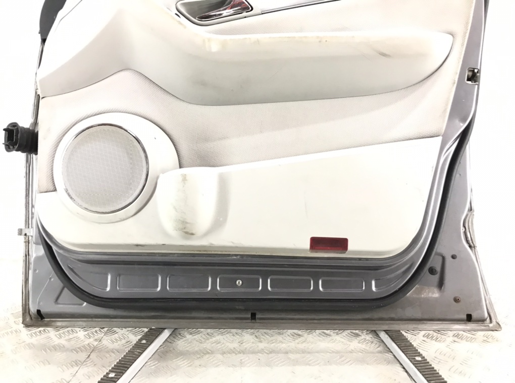 Дверь передняя правая для Mercedes B W245, 2008 г. 2.0 CDi дизель б/у — фото 4