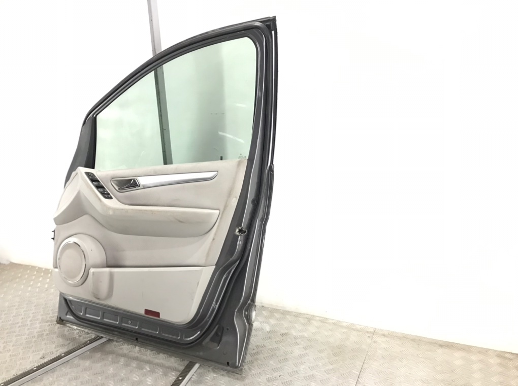 Дверь передняя правая для Mercedes B W245, 2008 г. 2.0 CDi дизель б/у — фото 5