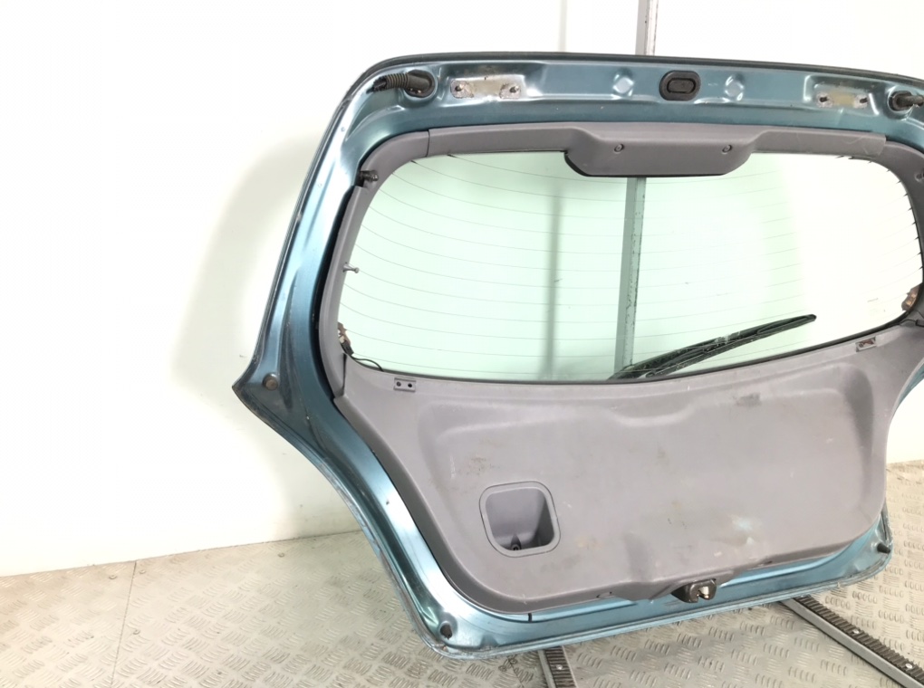 Крышка багажника для Nissan Almera, 2003 г. 1.5 i бензин б/у — фото 5