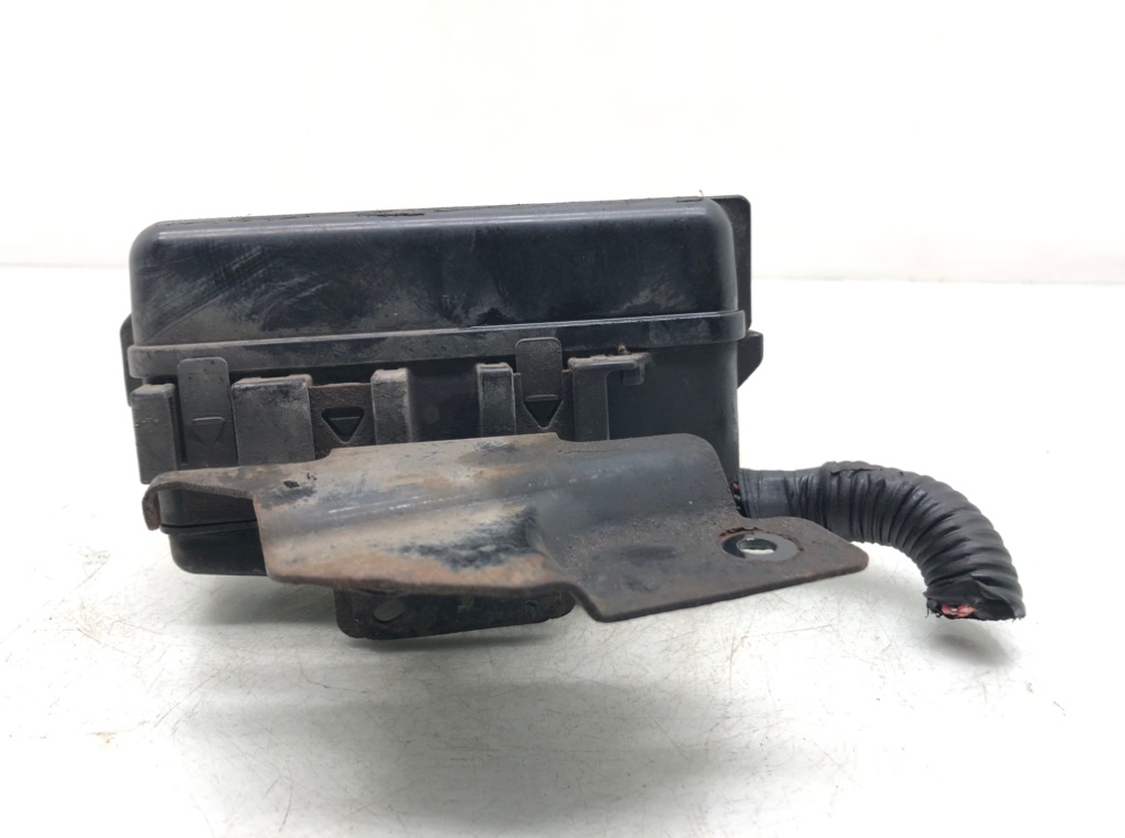 Блок предохранителей для Mazda CX-7, 2010 г. 2.2 CDTi дизель б/у — фото 4