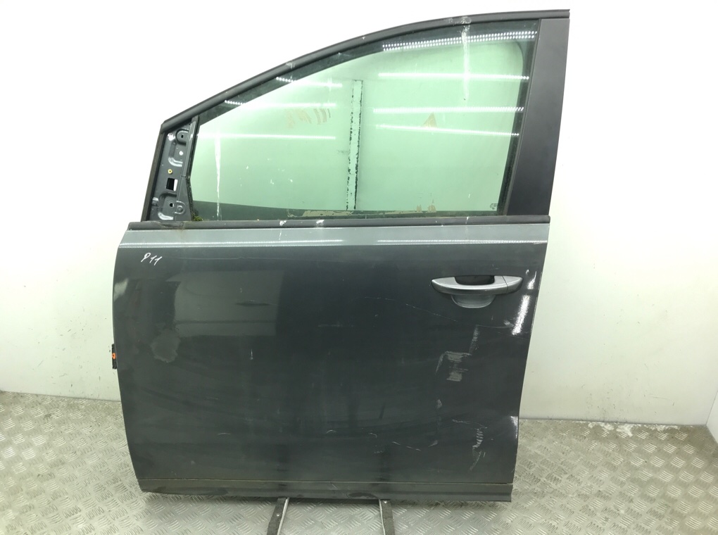 Дверь передняя левая для Seat Alhambra, 2011 г. 2.0 TDi дизель б/у