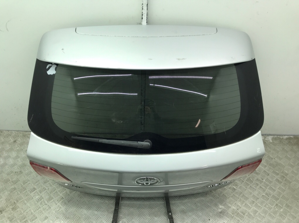 Крышка багажника для Toyota Avensis, 2008 г. 2.0 D-4D дизель б/у — фото 2