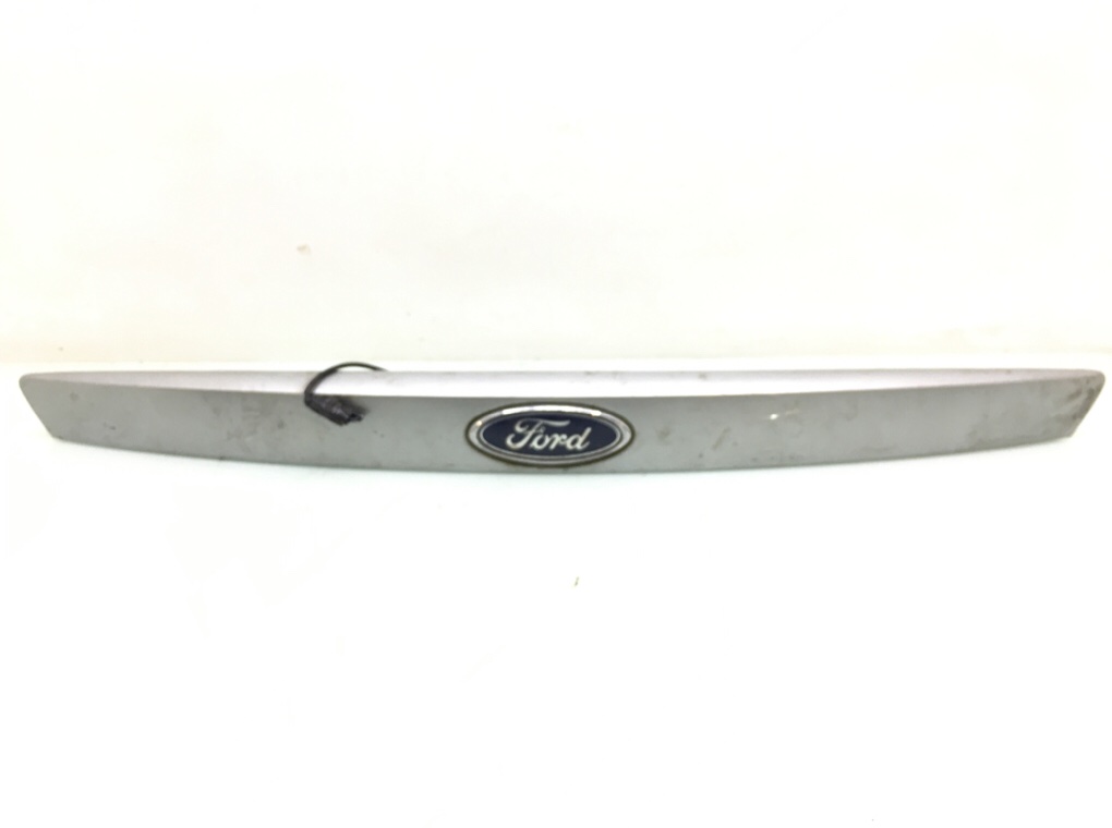 Накладка подсветки номера для Ford Mondeo, 2007 г. 2.0 TDCi дизель б/у