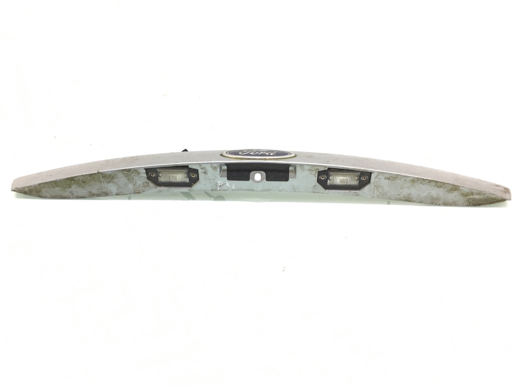 Накладка подсветки номера для Ford Mondeo, 2007 г. 2.0 TDCi дизель б/у — фото 3
