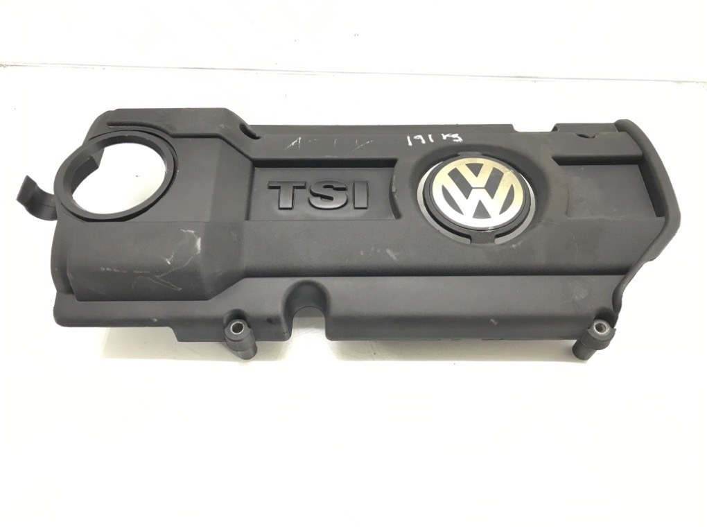 Декоративная крышка двигателя для Volkswagen Golf, 2010 г. 1.4 TSI бензин б/у