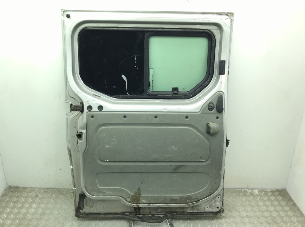 Дверь сдвижная левая для Renault Trafic, 2006 г. 1.9 DCi дизель б/у — фото 4