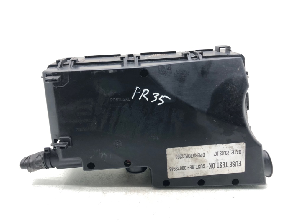 Блок предохранителей для Volvo V50, 2007 г. 2.4 i бензин б/у — фото 6