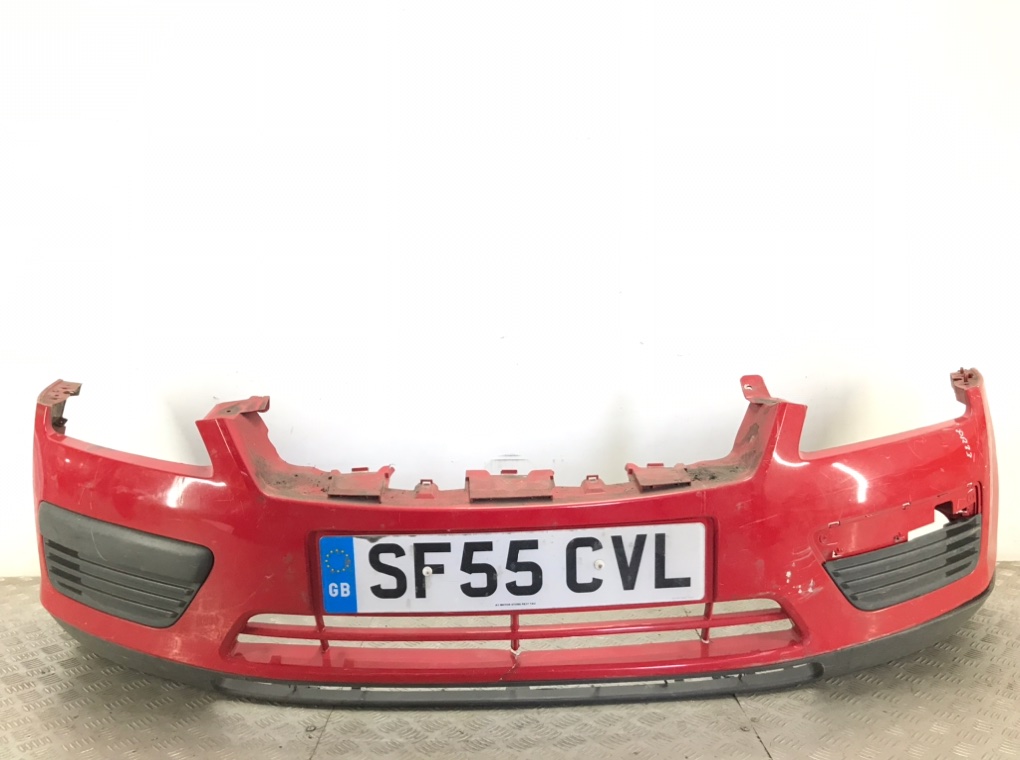 Бампер передний для Ford Focus, 2005 г. 1.6 TDCi дизель б/у