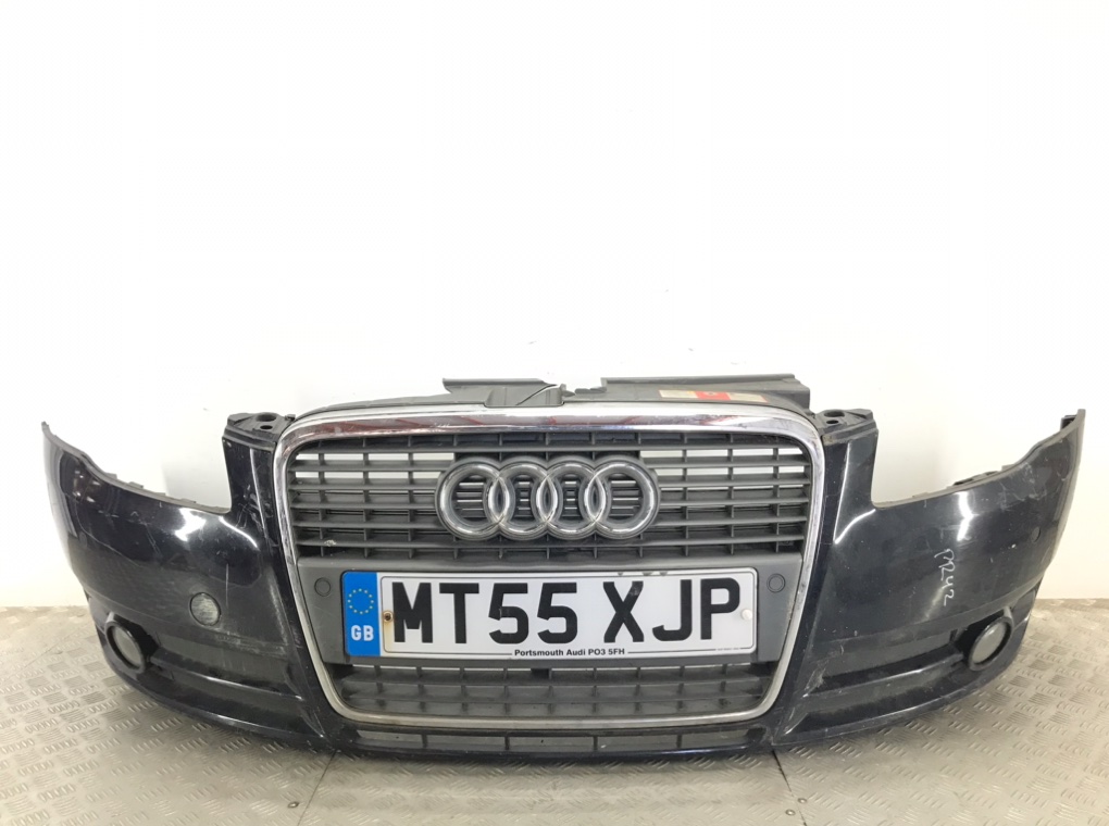 Бампер передний для Audi A4, 2005 г. 3.2 FSI бензин б/у