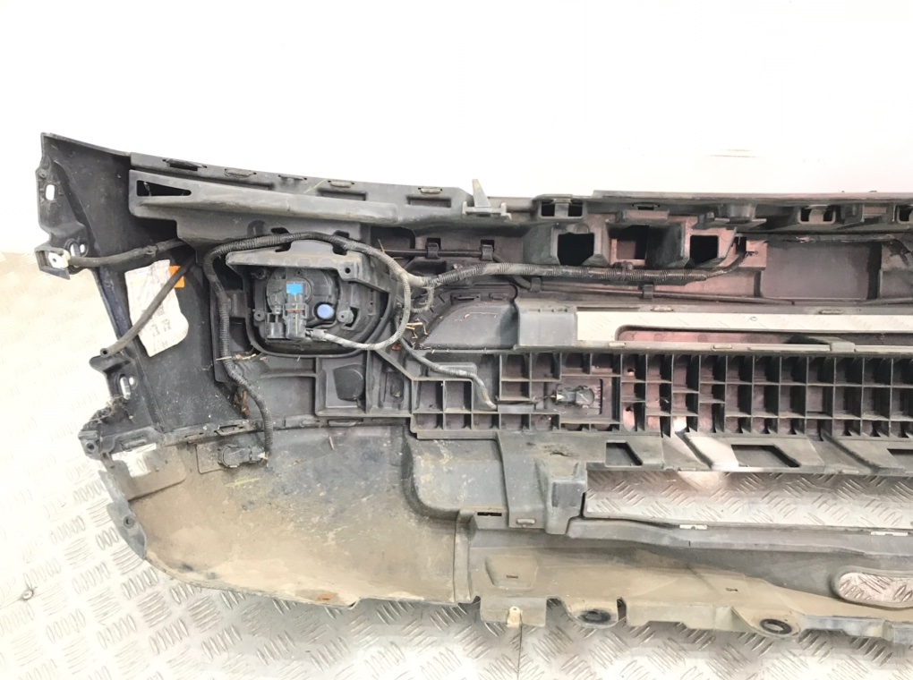 Бампер передний для Land Rover Discovery, 2008 г. 3.0 TD дизель б/у — фото 5