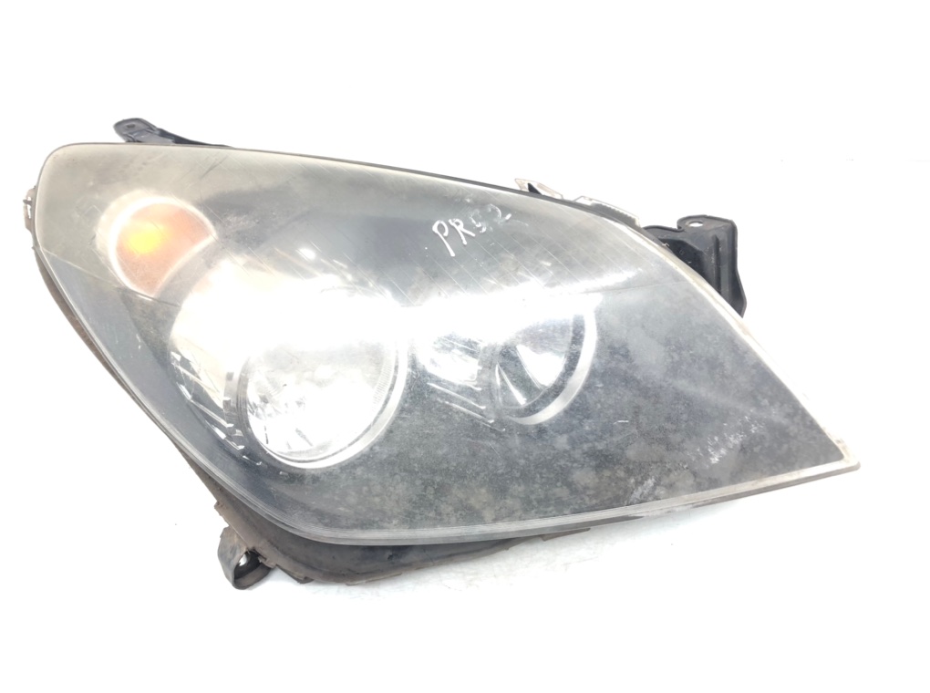 Фара правая для Opel Astra, 2006 г. 1.9 CDTi дизель б/у