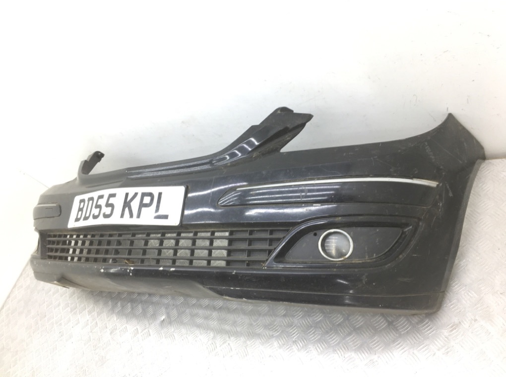 Бампер передний для Mercedes B W245, 2005 г. 2.0 CDi дизель б/у — фото 4
