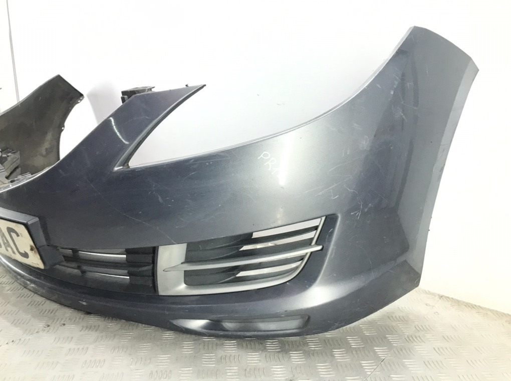 Бампер передний для Mazda 6, 2009 г. 2.2 CDTi дизель б/у — фото 3