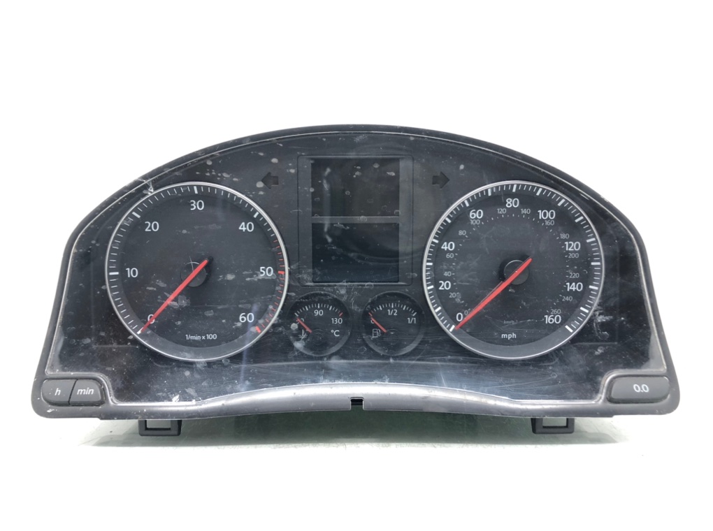 Щиток приборов (приборная панель) для Volkswagen Golf, 2006 г. 1.9 TDi дизель б/у