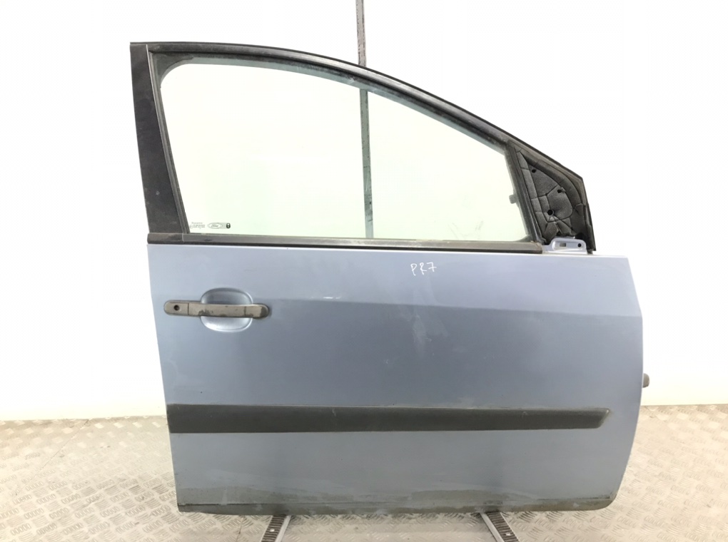 Дверь передняя правая для Ford Fiesta, 2006 г. 1.4 i бензин б/у