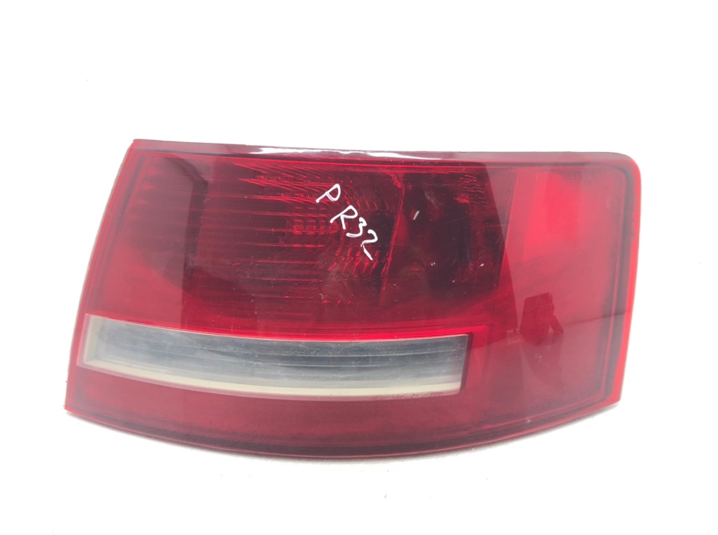 Фонарь задний правый для Audi A6, 2006 г. 2.0 TDi дизель б/у