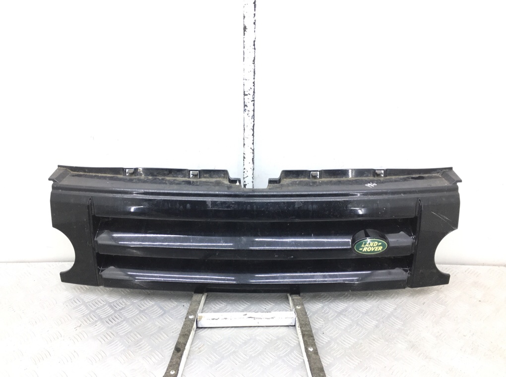 Решетка радиатора для Land Rover Discovery, 2007 г. 2.7 TD дизель б/у