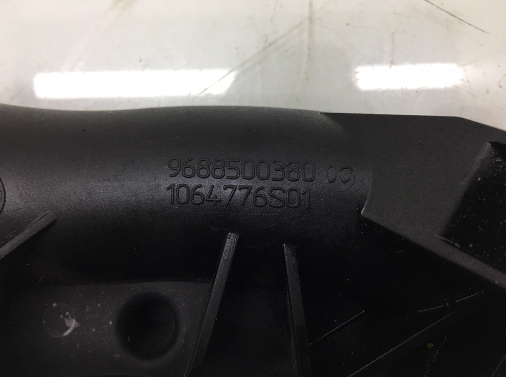 Патрубок турбины для Peugeot 207, 2010 г. 1.6 HDi дизель б/у — фото 5