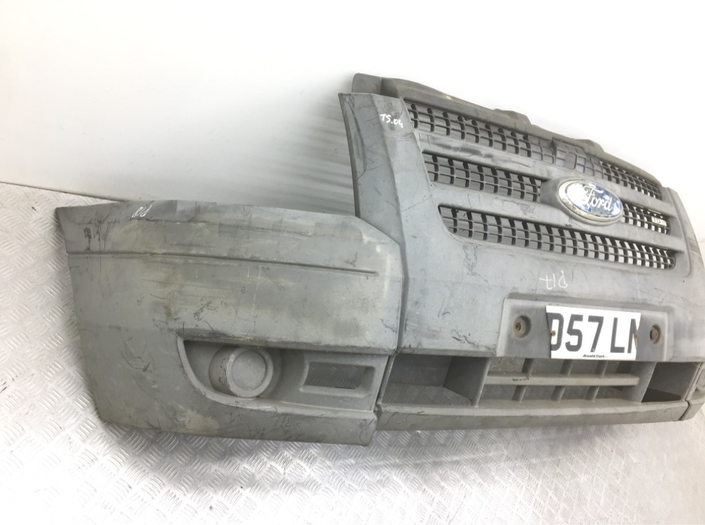 Бампер передний для Ford Transit, 2007 г. 2.2 TDCi дизель б/у — фото 3