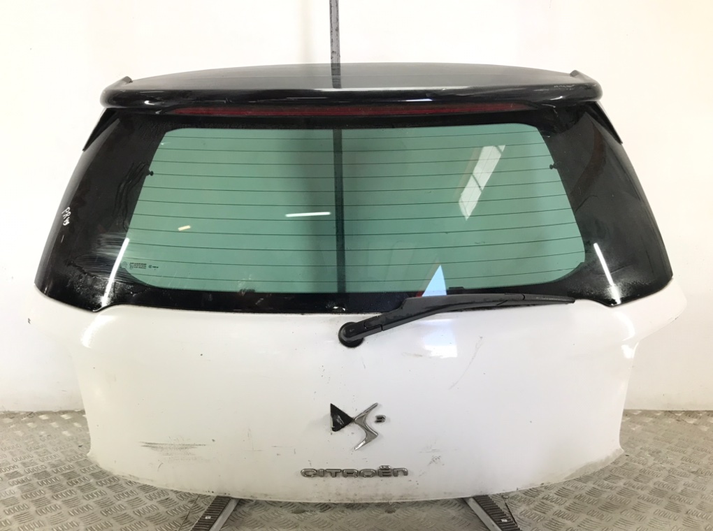 Крышка багажника для Citroen DS3, 2012 г. 1.6 Ti бензин б/у