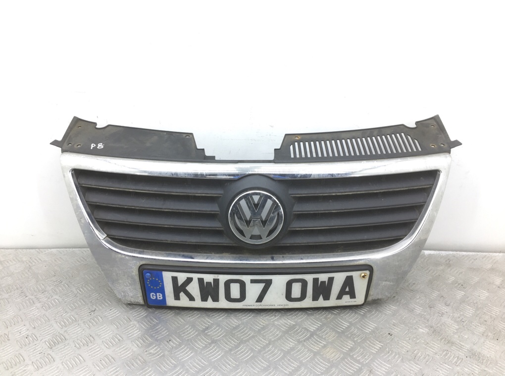 Решетка радиатора для Volkswagen Passat, 2007 г. 2.0 TDi дизель б/у