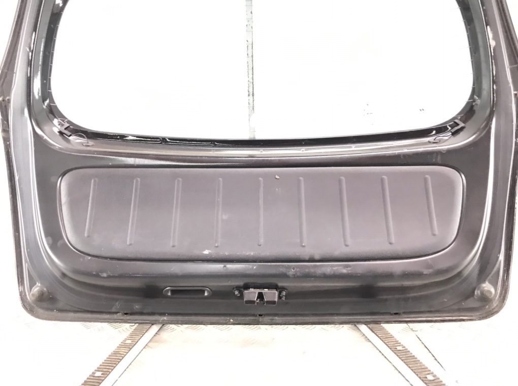 Крышка багажника для Hyundai i10, 2010 г. 1.2 i бензин б/у — фото 5