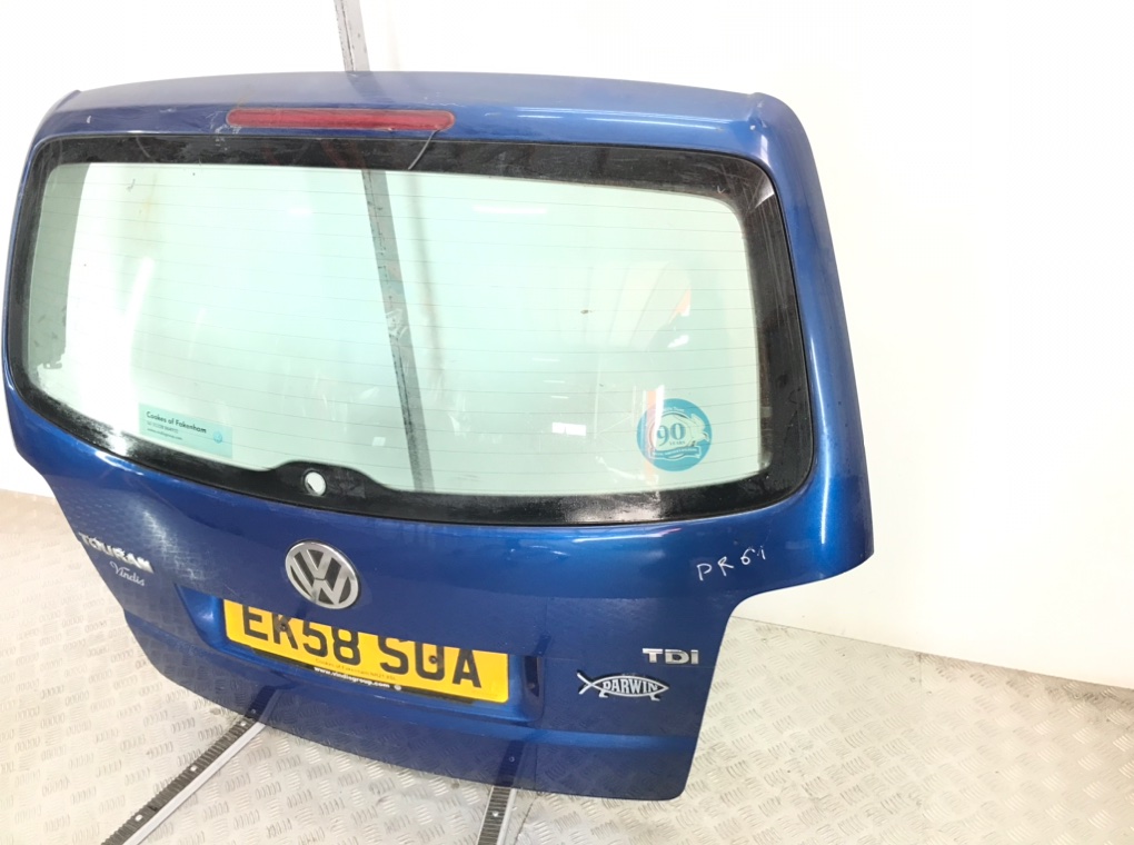 Крышка багажника для Volkswagen Touran, 2008 г. 1.9 TDi дизель б/у — фото 3