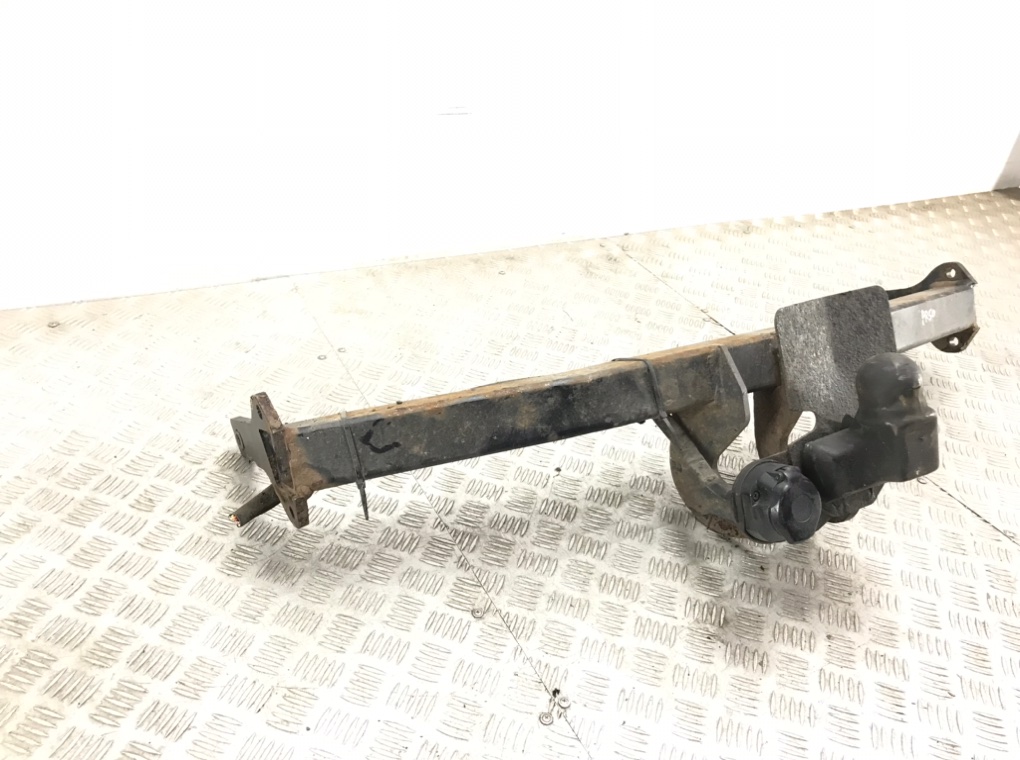 Прицепное устройство (фаркоп) для Ford C-Max, 2014 г. 2.0 TDCi дизель б/у — фото 2