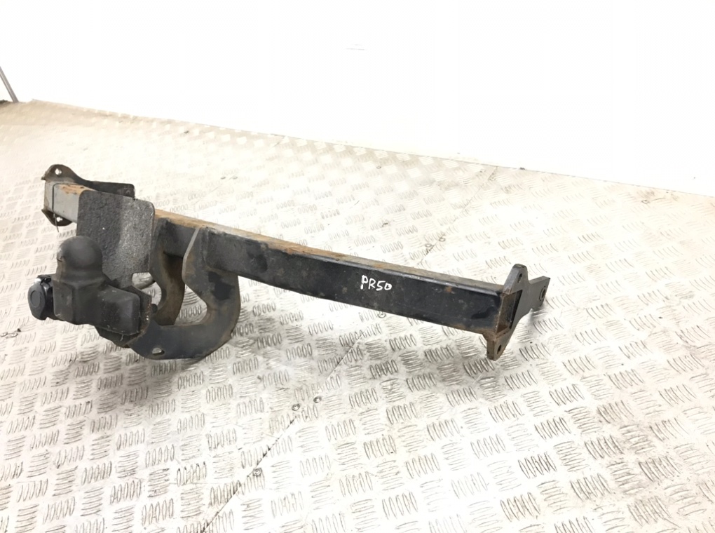 Прицепное устройство (фаркоп) для Ford C-Max, 2014 г. 2.0 TDCi дизель б/у — фото 3