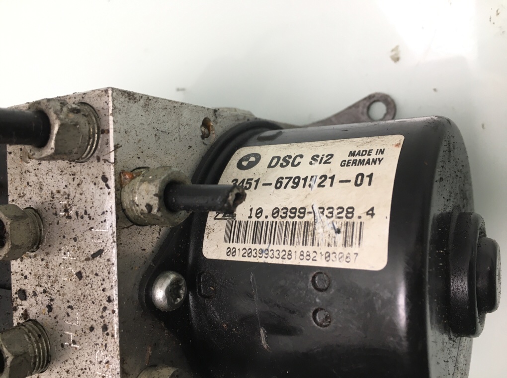 Блок ABS для BMW 3 E90/E91/E92/E93, 2007 г. 2.0 i бензин б/у — фото 7