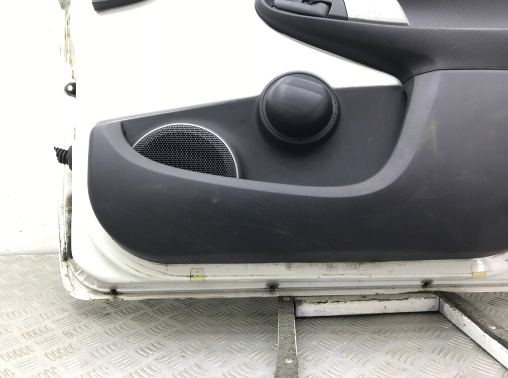 Дверь передняя правая для Toyota Aygo, 2013 г. 1.0 i бензин б/у — фото 5