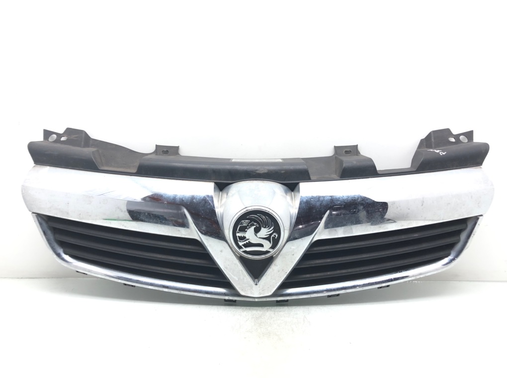 Решетка радиатора для Opel Zafira, 2006 г. 1.9 CDTi дизель б/у