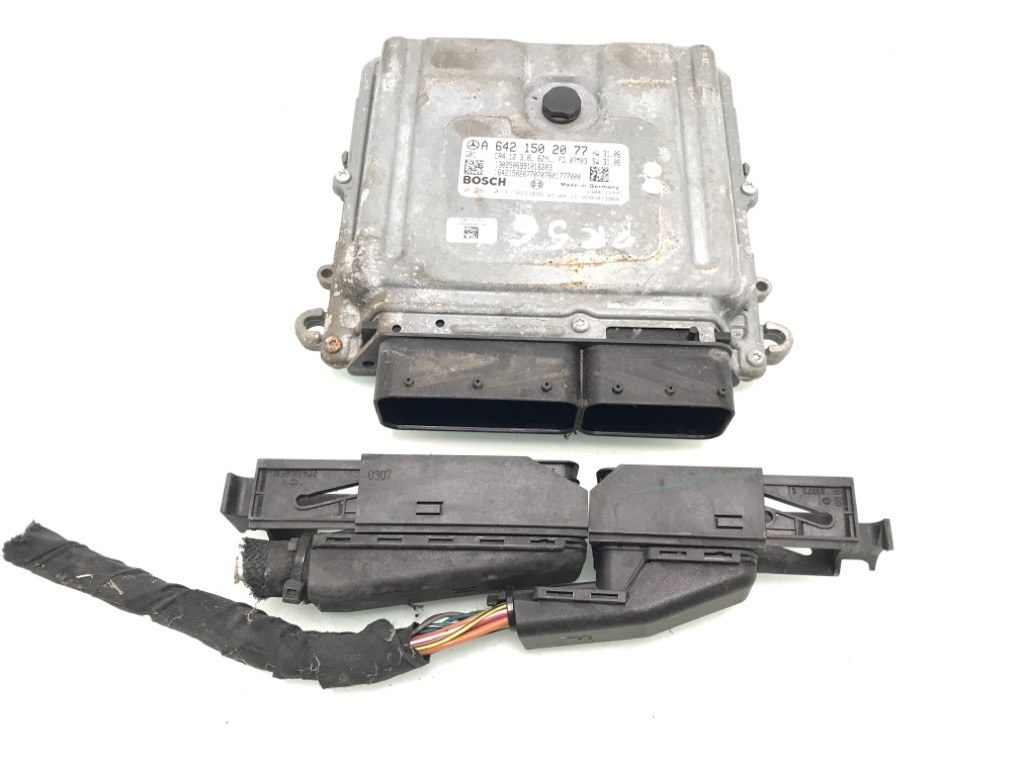 Блок управления двигателем для Mercedes ML W164, 2007 г. 3.0 CDi дизель б/у