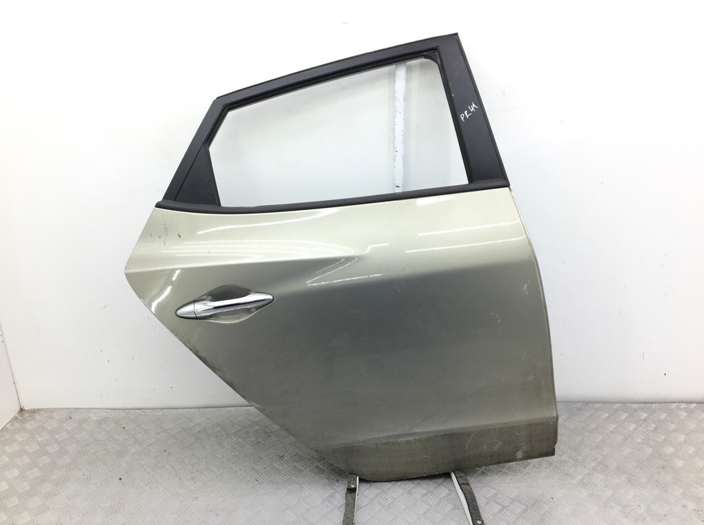 Дверь задняя правая для Hyundai ix35, 2010 г. 2.0 CRDi дизель б/у