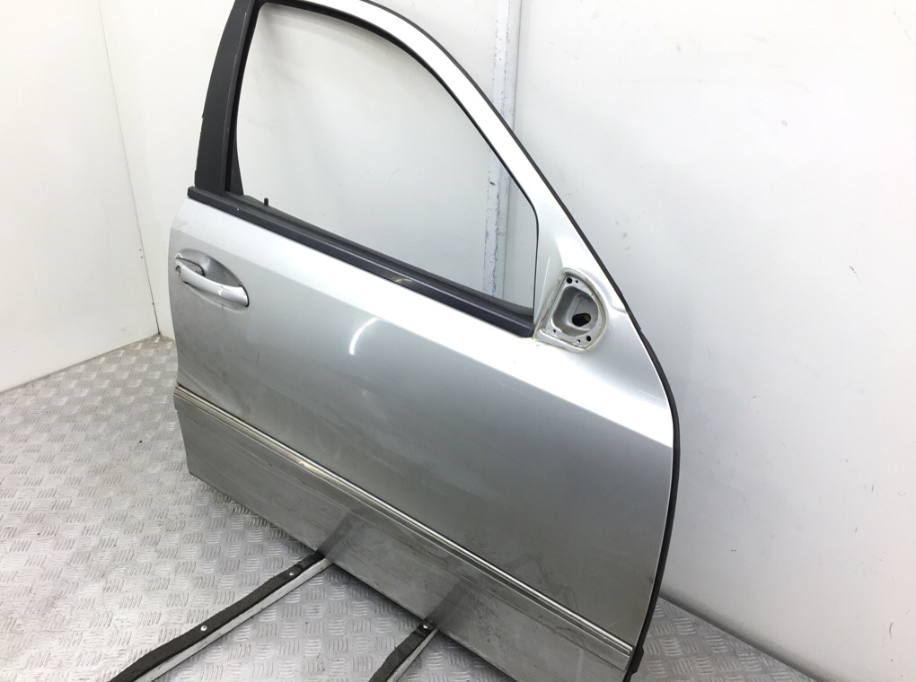 Дверь передняя правая для Mercedes E W211, 2002 г. 3.2 CDi дизель б/у — фото 3