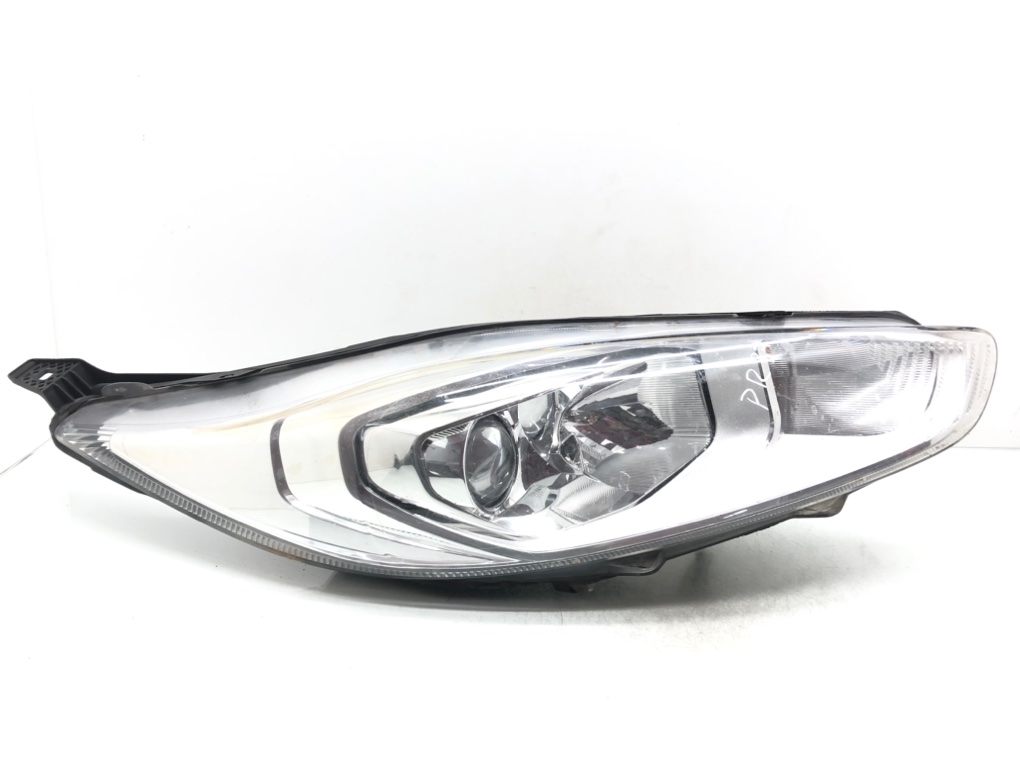 Фара правая для Ford Fiesta, 2011 г. 1.6 TDCi дизель б/у