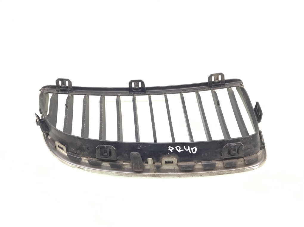 Решетка радиатора для BMW 3 E90/E91/E92/E93, 2007 г. 2.0 i бензин б/у — фото 3