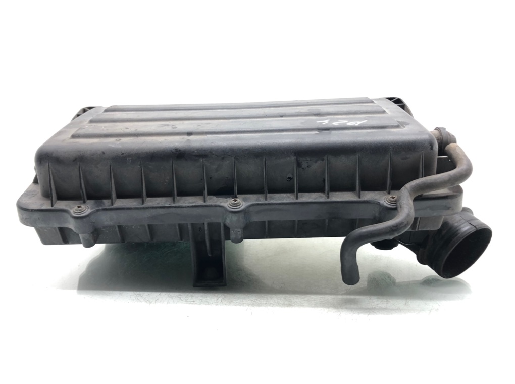 Корпус воздушного фильтра для Seat Ibiza, 2012 г. 1.4 i бензин б/у — фото 4