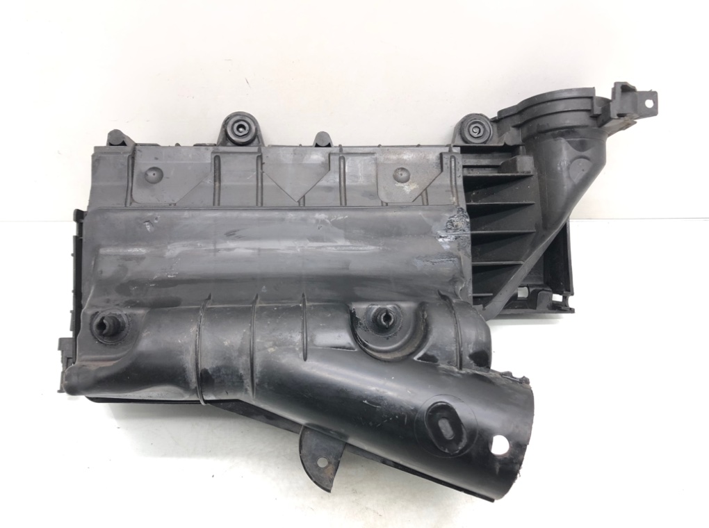 Корпус воздушного фильтра для Ford Fiesta, 2005 г. 1.4 TDCi дизель б/у — фото 6
