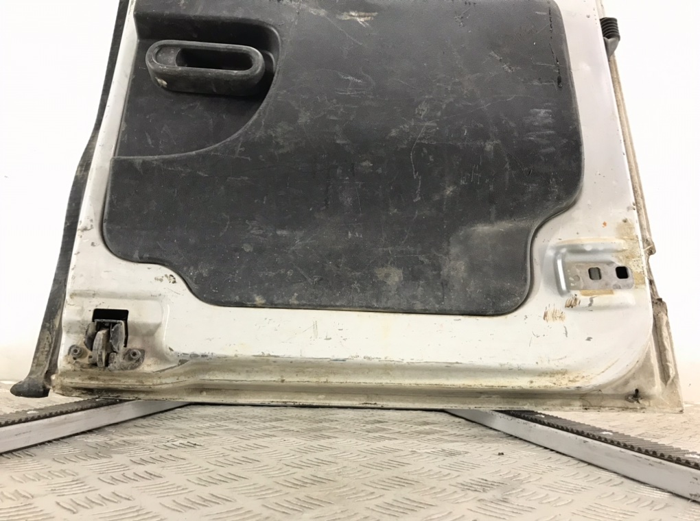 Дверь задняя распашная левая для Opel Combo, 2007 г. 1.3 CDTi дизель б/у — фото 6