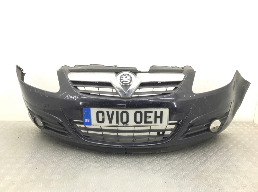 Бампер передний для Opel Corsa, 2010 г. 1.3 CDTi дизель б/у