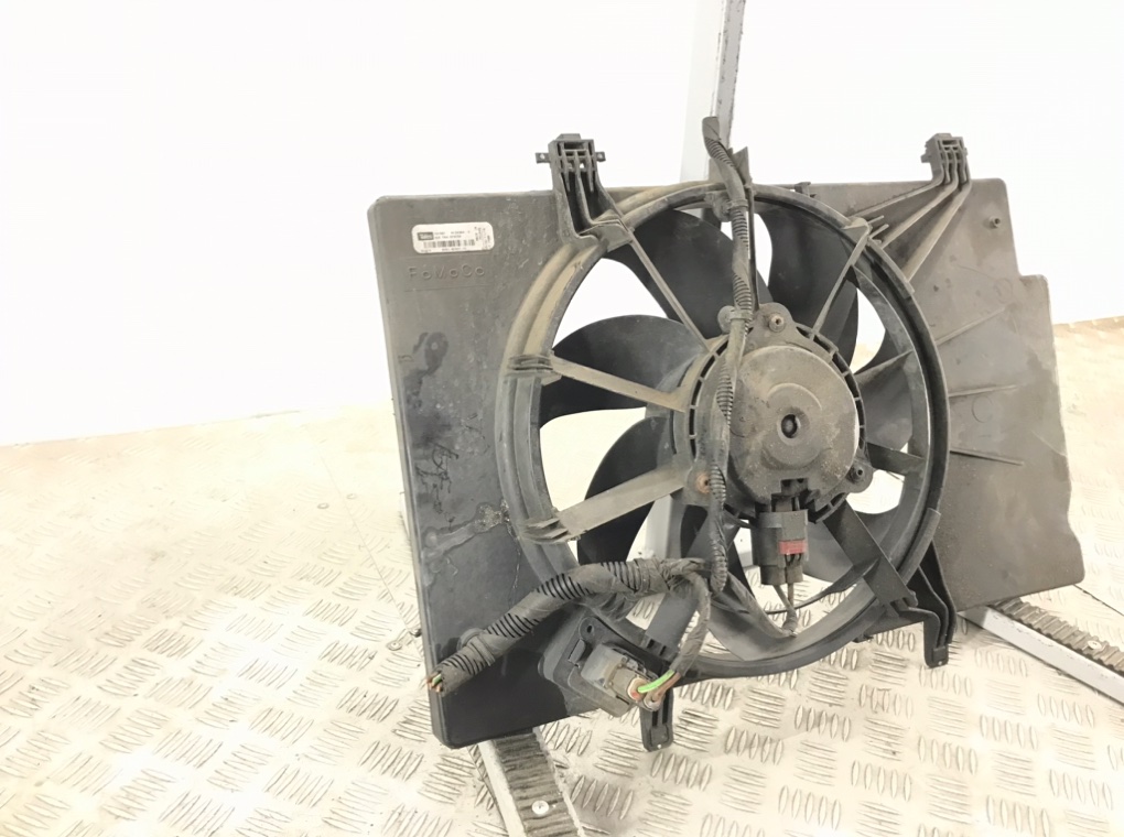 Вентилятор радиатора для Ford Fiesta, 2011 г. 1.6 TDCi дизель б/у — фото 4