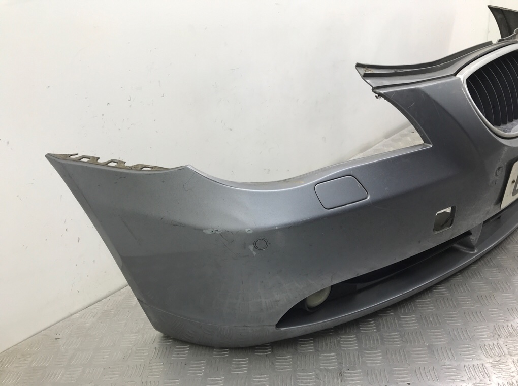 Бампер передний для BMW 5 E60/E61, 2005 г. 2.5 TD дизель б/у — фото 3