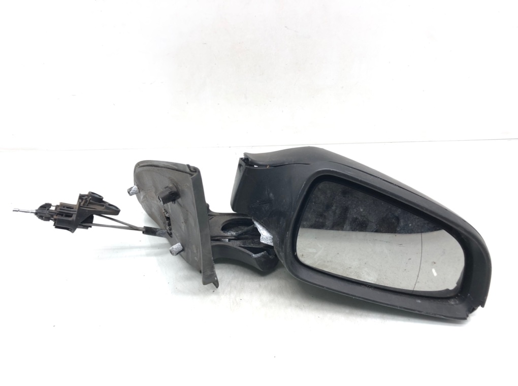 Зеркало наружное правое для Opel Astra, 2006 г. 1.3 CDTi дизель б/у